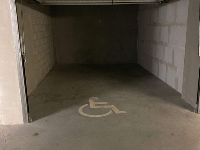 Parking / box Vernaison 17.3 m2 — photo du bien