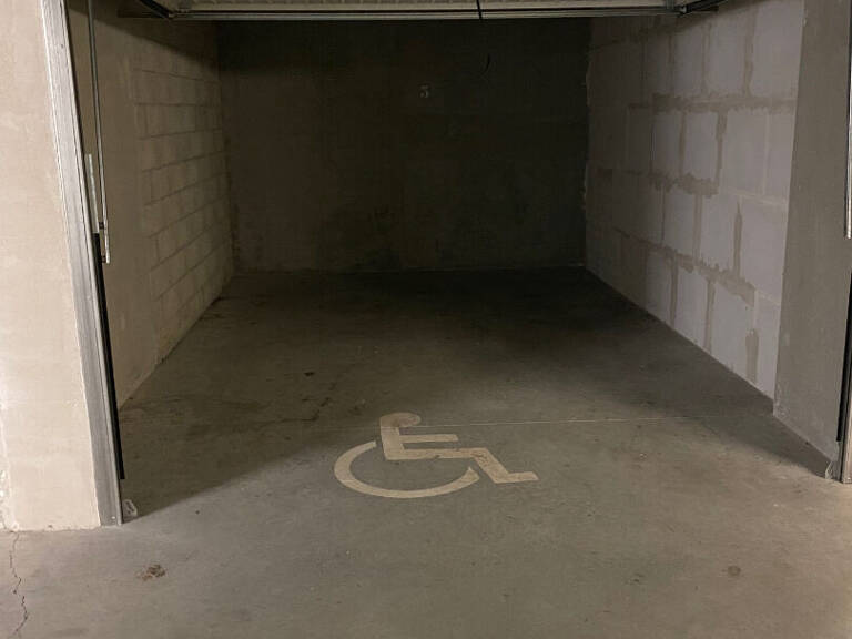 Parking / box Vernaison 17.3 m2 — photo 1