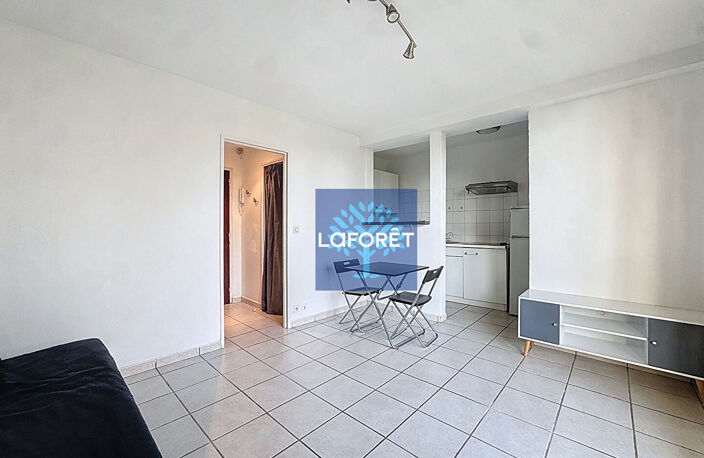 Appartement La Mulatiere 1 pièce(s) 25.05 m2 — photo 2