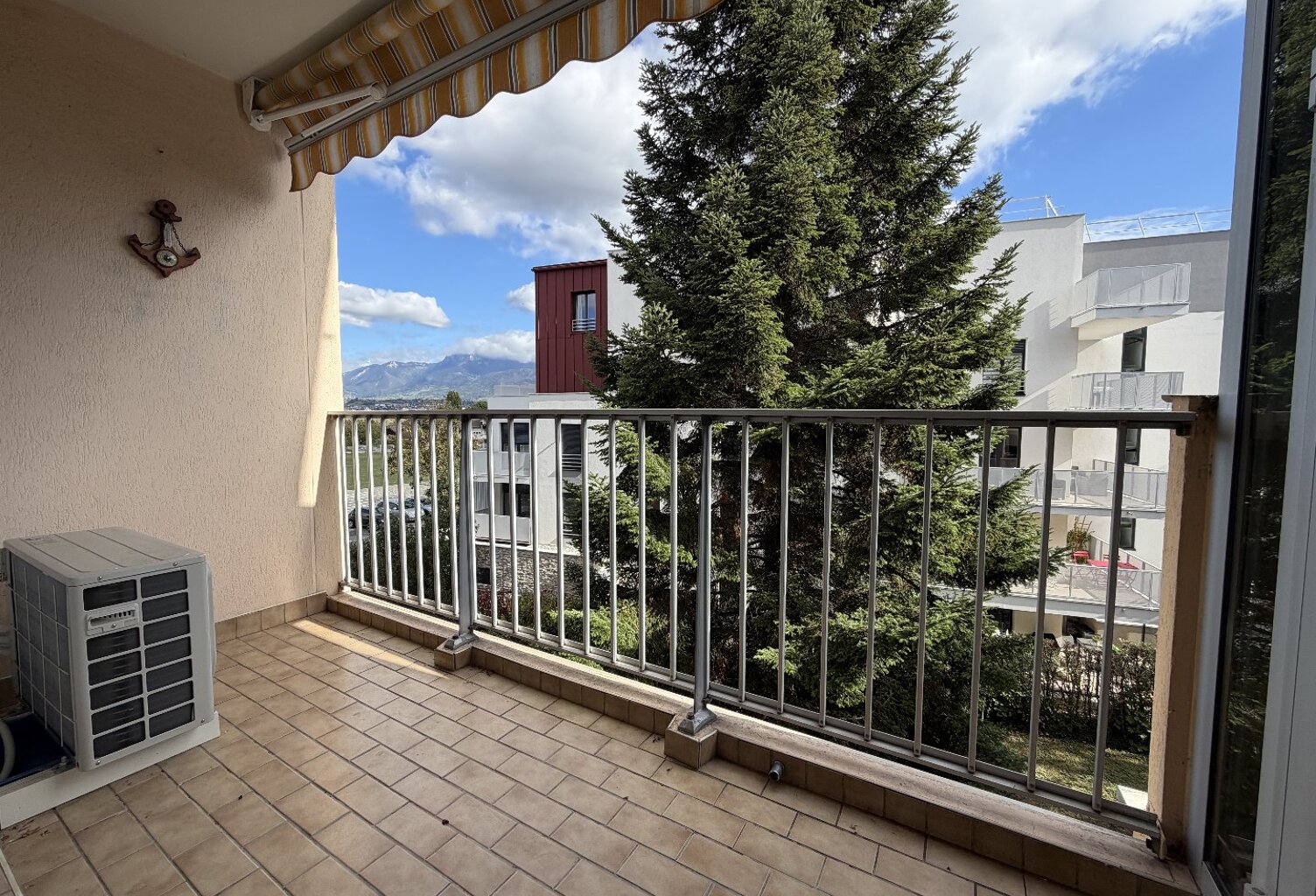 MEYTHET Centre  T3 - Exclusif — photo 1