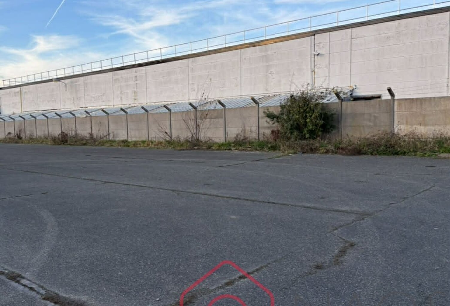 Terrain constructible sur une zone d'activités Ville d'EU — photo 1