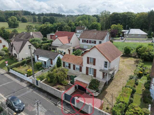 Maison individuelle atypique — photo du bien