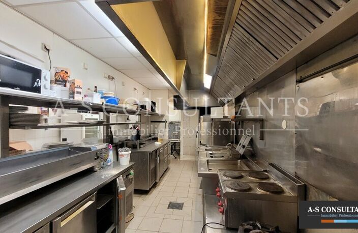 LOCAL COMMERCIAL à louer — photo 3