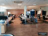BUREAUX à louer — photo 2