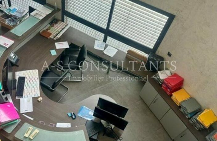 BUREAUX / LOCAUX PRO à louer — photo 5