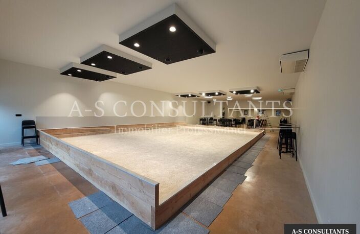 LOCAL COMMERCIAL à louer — photo 3