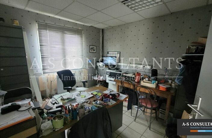 LOCAL D'ACTIVITE à vendre — photo 3