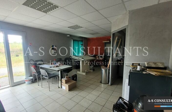 LOCAL D'ACTIVITE à vendre — photo 4