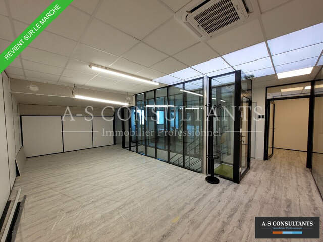 BUREAUX à louer — photo du bien