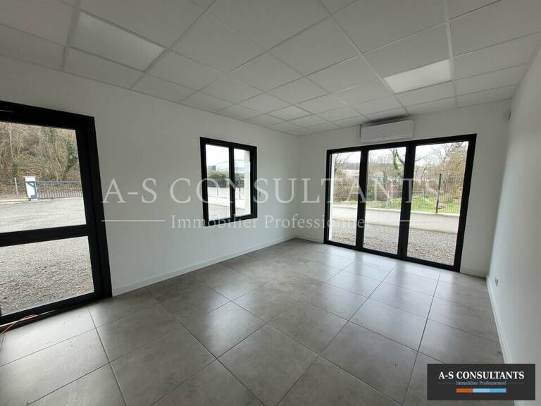 BUREAUX à louer — photo 1