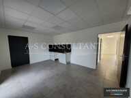 BUREAUX à louer — photo 4