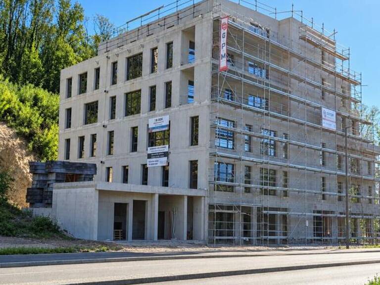 BUREAUX - LOCAUX PRO à vendre — photo 1