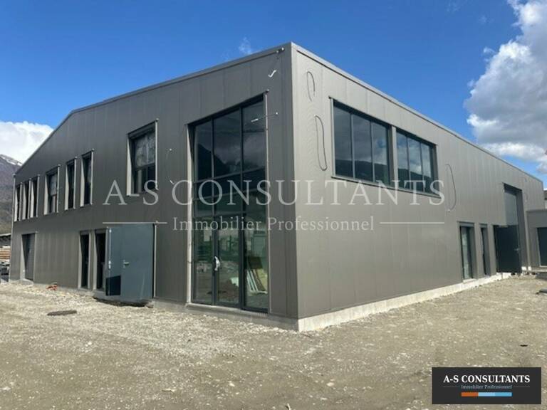 ENTREPOT à louer — photo 1