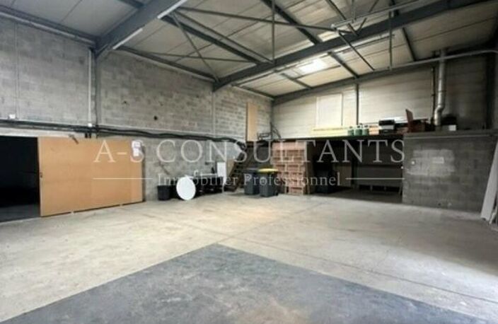 LOCAL COMMERCIAL à louer — photo 4