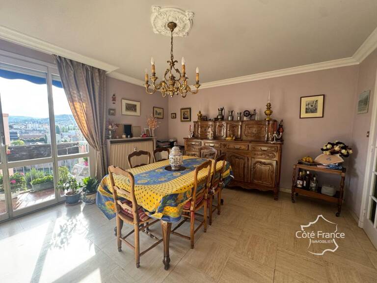 Appartement T5 101 m2 avec grand garage — photo 1