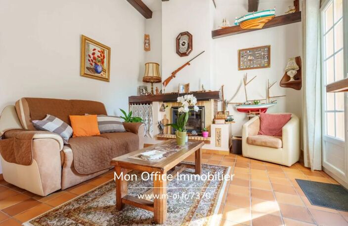 Référence : 7370-MCO - Maison 5 pièces terrain 1089 m² avec dépendance et piscine au calme absolu — photo 5