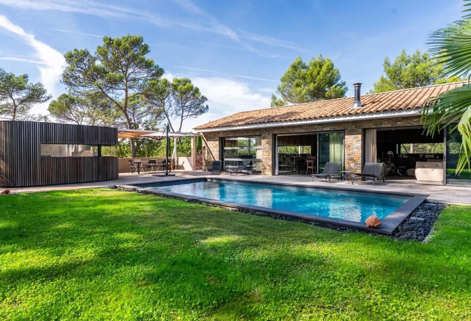 Référence : 7382-EHA - Maison contemporaine proche du golf de Fuveau et des écoles internationales, calme absolu — photo 1