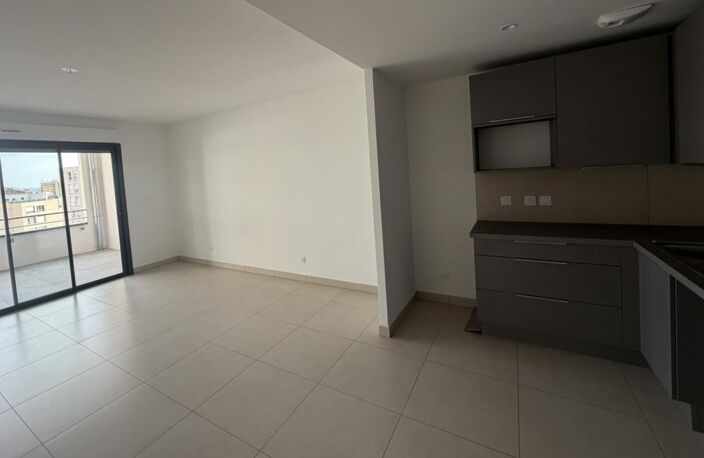 F2 RESIDENCE LES JARDINS DE LA GRAVONA BT D AJACCIO — photo 2