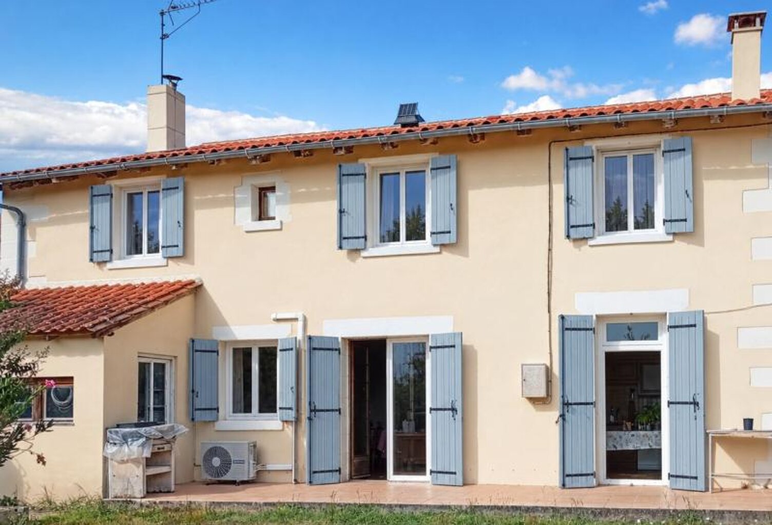 Maison À Vendre — photo 1