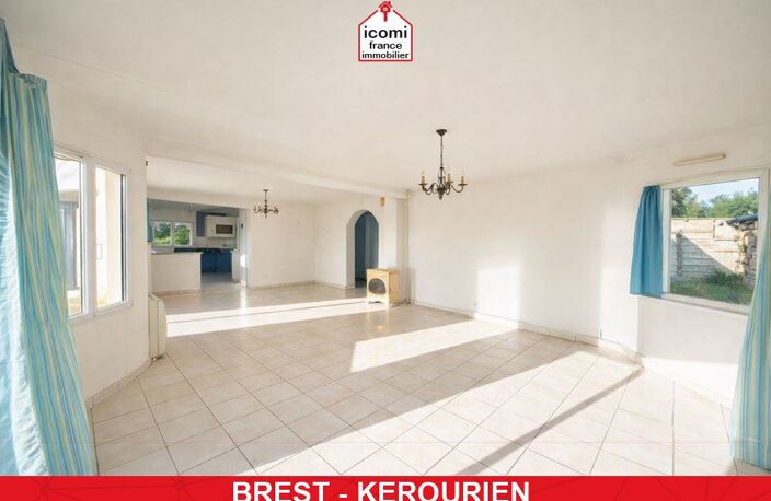 FINISTERE - Brest (29200) - A VENDRE - MAISON 121 M2 HABITABLE - 205M2 UTILE - 3 CHAMBRES -  BUANDERIE ET GRENIER AMENAGEABLES - 1200M2 DE TERRAIN — photo 4