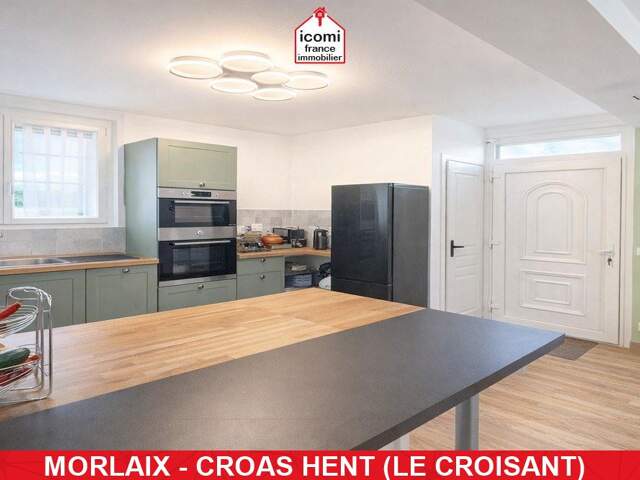 FINISTERE - Morlaix (29600) - A VENDRE - MAISON 90M2 HABITABLE - 149 M2 SURFACE UTILE - 4 CHAMBRES - GRAND GARAGE - SOUS-SOL EXPLOITABLE - 1100 M2 DE TERRAIN CLOTURE- EXCELLENTE ISOLATION - — photo du bien