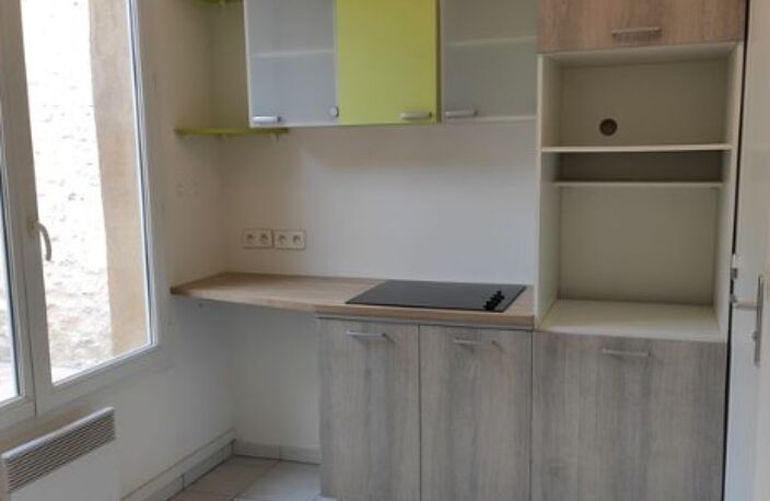 T2 — photo 2