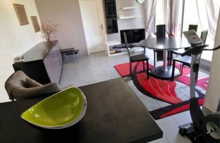 T2 — photo 2