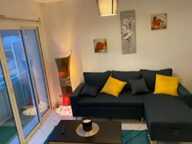 T2 — photo 2