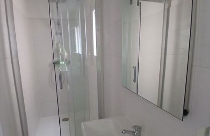 T2 — photo 3