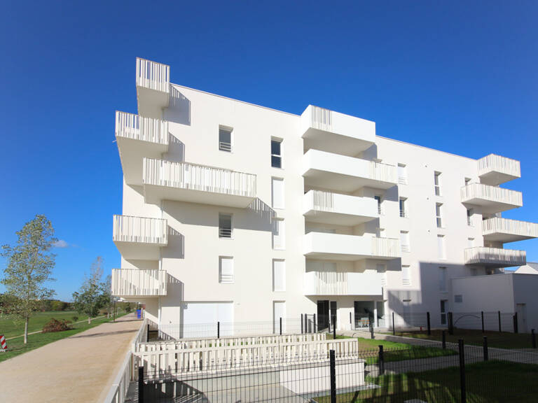 BEAUZELLE / BLAGNAC  T3 récent de 65 m2 avec terrasse et par — photo 1