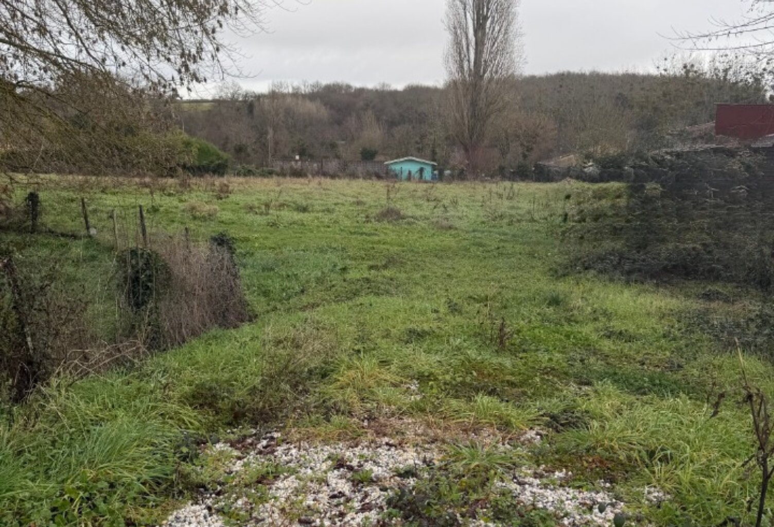 Terrain à bâtir à Bieujac (33210) — photo 1