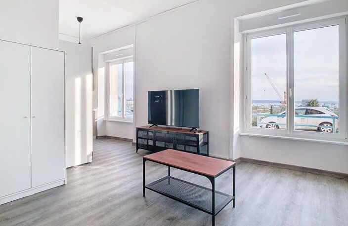 Appartement À Louer — photo 3