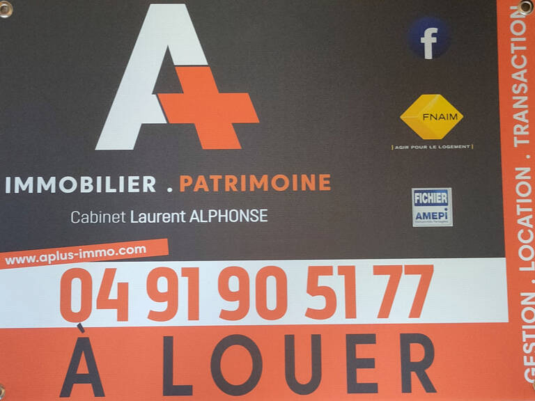 Location Parking - 13010 Marseille — photo 1
