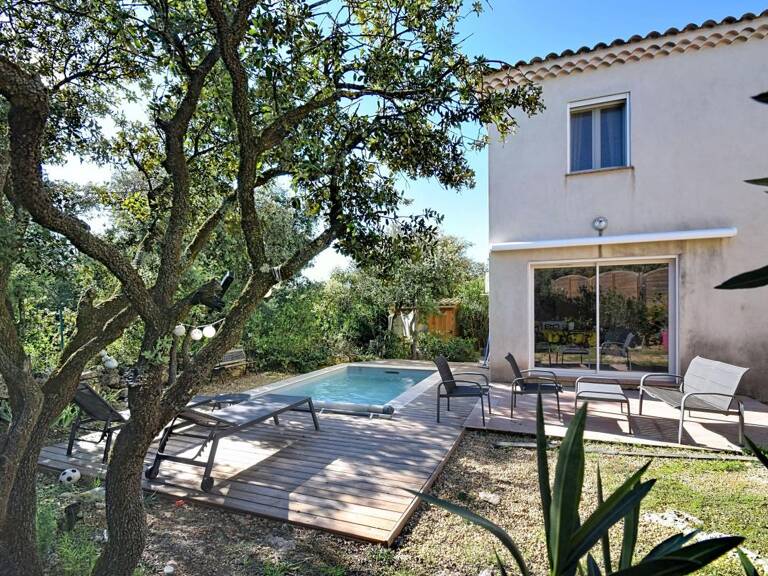 Maison 80 m² au calme avec piscine et garage — photo 1