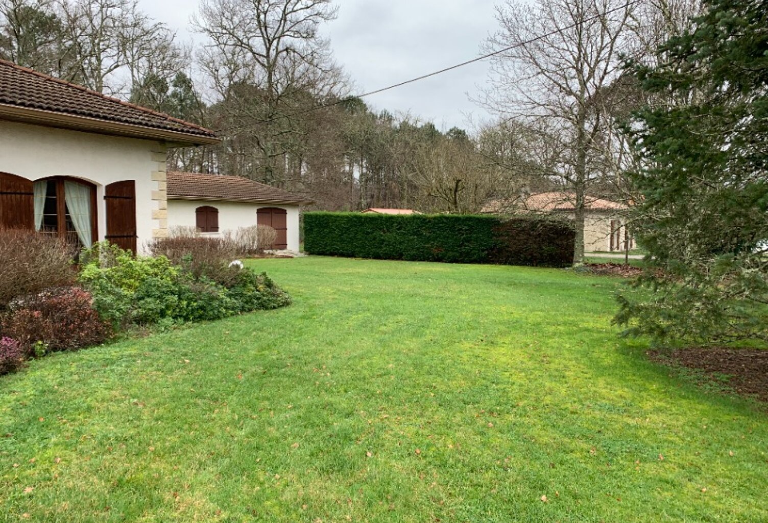 Terrain à bâtir à Beautiran (33640) — photo 1