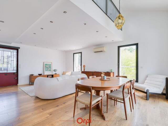 Maison À Vendre — photo du bien