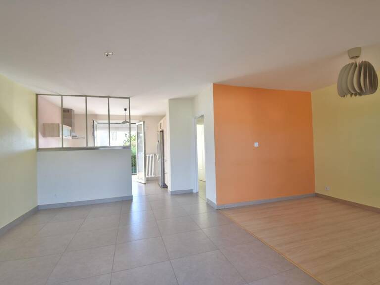 Maison À Vendre — photo 1