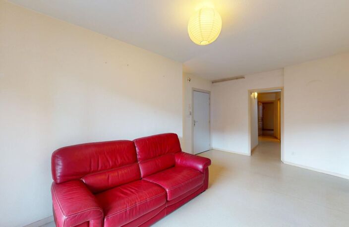 Appartement À Louer — photo 2