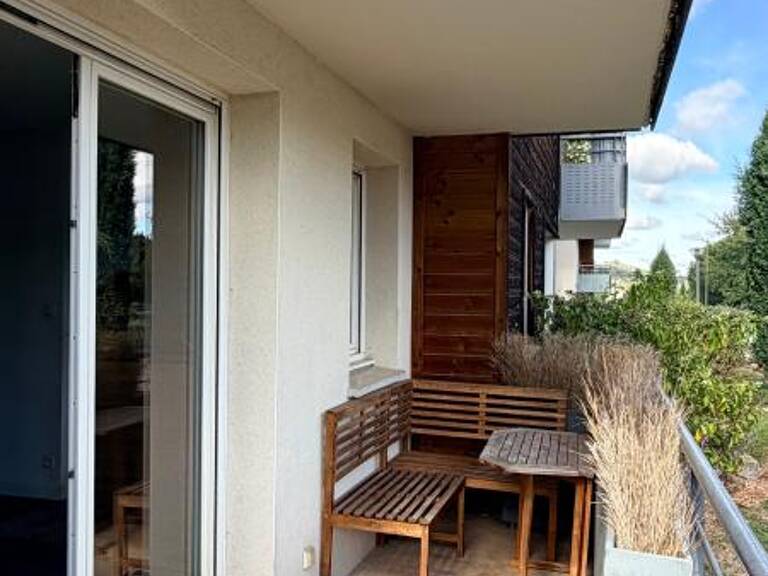 T2 A VENDRE AVEC TERRASSE ET PLACE DE PARKING — photo 1