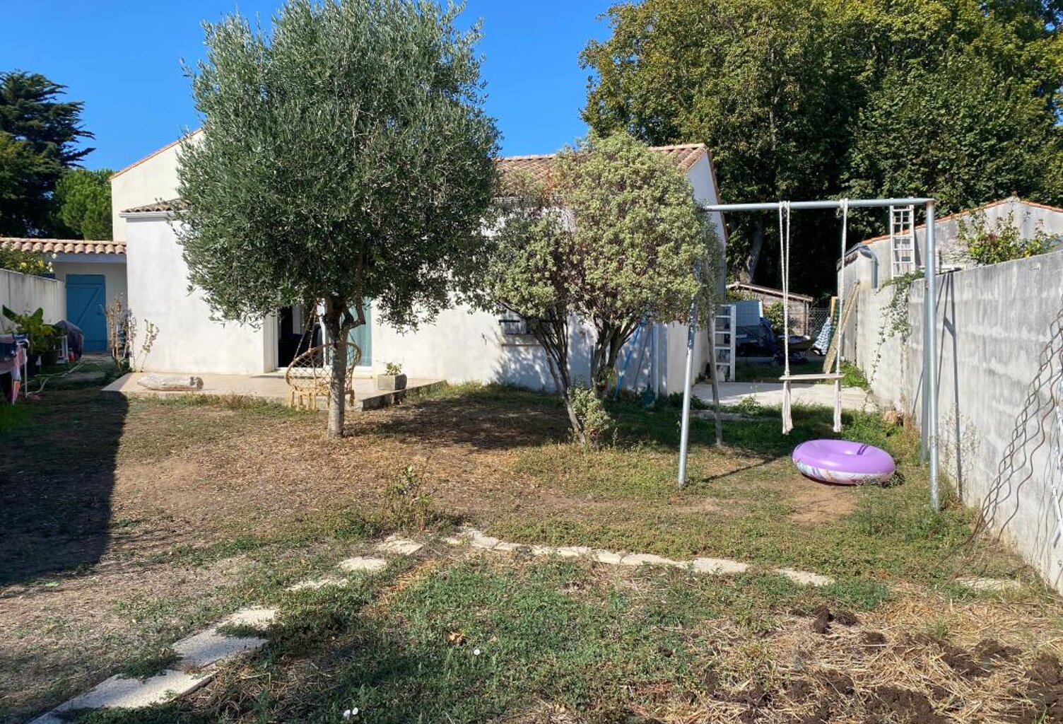 SAINT-GEORGES-D’OLÉRON – Maison 73 m² deux chambres, garage et jardin - proche commerces — photo 1