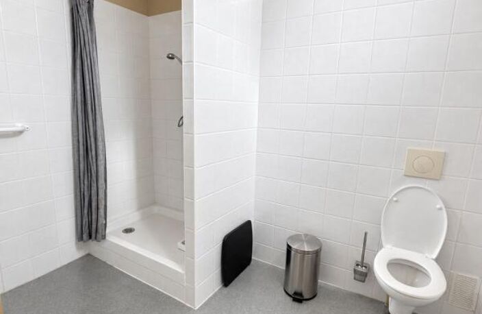 Local Commercial sur Faubourg Bonnefoy 107 m2 — photo 4