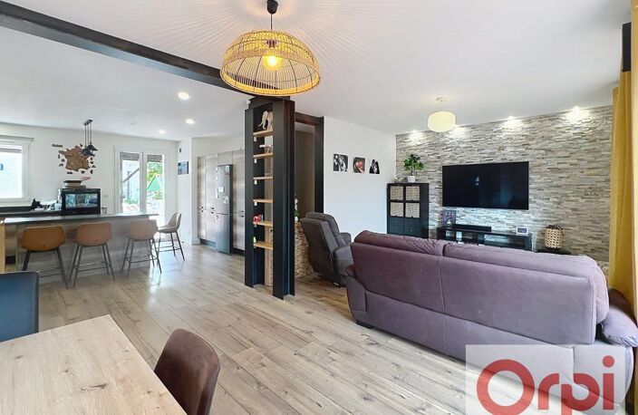 MAISON AVEC GARAGE ET JARDIN — photo 3