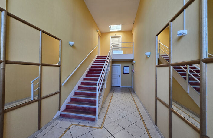 AUCAMVILLE-Appartement 2 pièces 43 m2 — photo 2