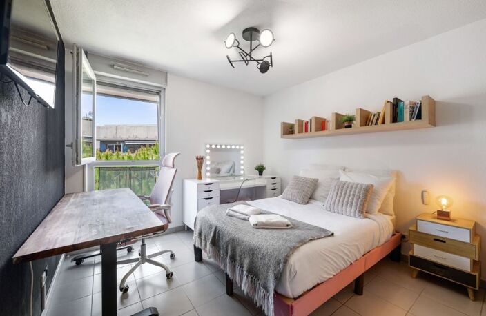 Appartement 4 pièces, belle terrasse, accès sécurisé, résidence récente — photo 2