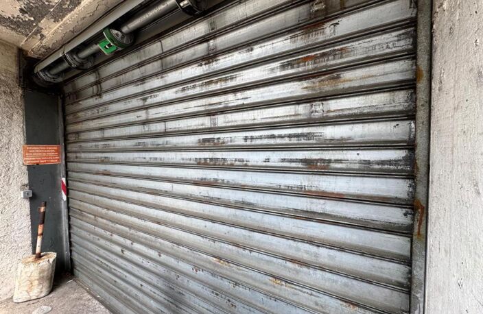 A VENDRE 350 m2 de parking à exploiter — photo 4