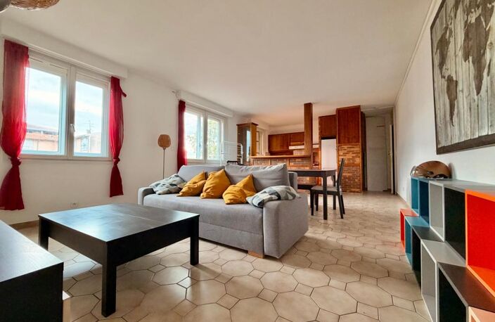 A LOUER T2BIS 63M2 MEUBLE AVEC PARKING ET CAVE - TOULOUSE PONT JUMEAUX — photo 2