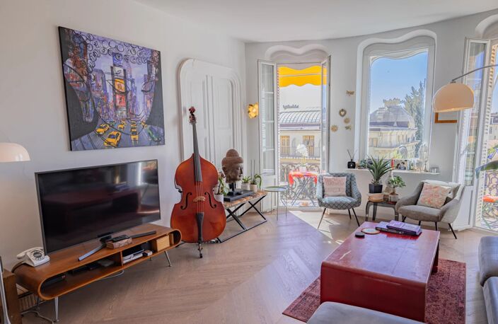 5 PIECES BAS CIMIEZ/CARABACEL:  L’ÉLÉGANCE D’UNE VILLA HISTORIQU — photo 5