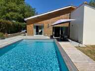 Maison familiale 4 chambres, avec piscine, dépendance, et vue dégagée — photo 3