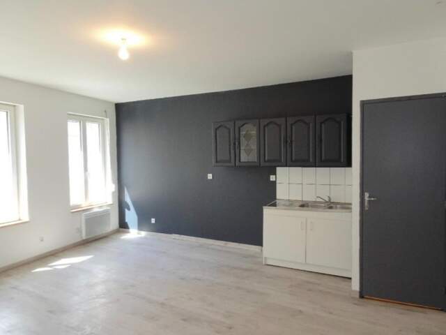 Immeuble à vendre BOHAIN EN VERMANDOIS (02) — photo du bien