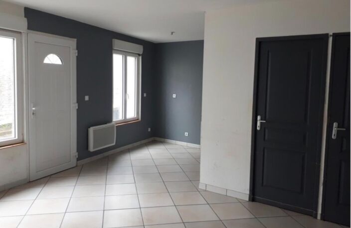 Immeuble à vendre BOHAIN EN VERMANDOIS (02) — photo 2